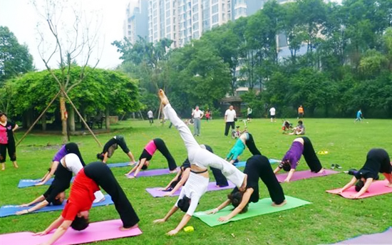 Kết quả hình ảnh cho Tập yoga