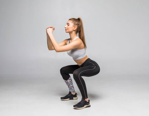Cách tập squat để thon chân