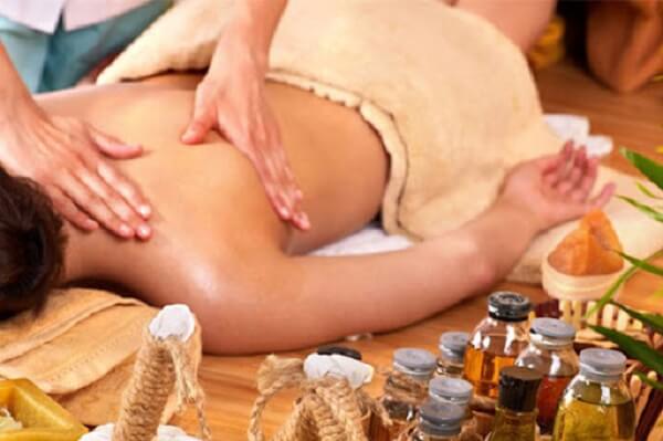 Những sai lầm thường thấy áp dụng liệu pháp khi massage